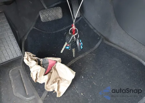 2005 Toyota Corolla S from USA, damaged, VIN 2T1BR32E05C358074